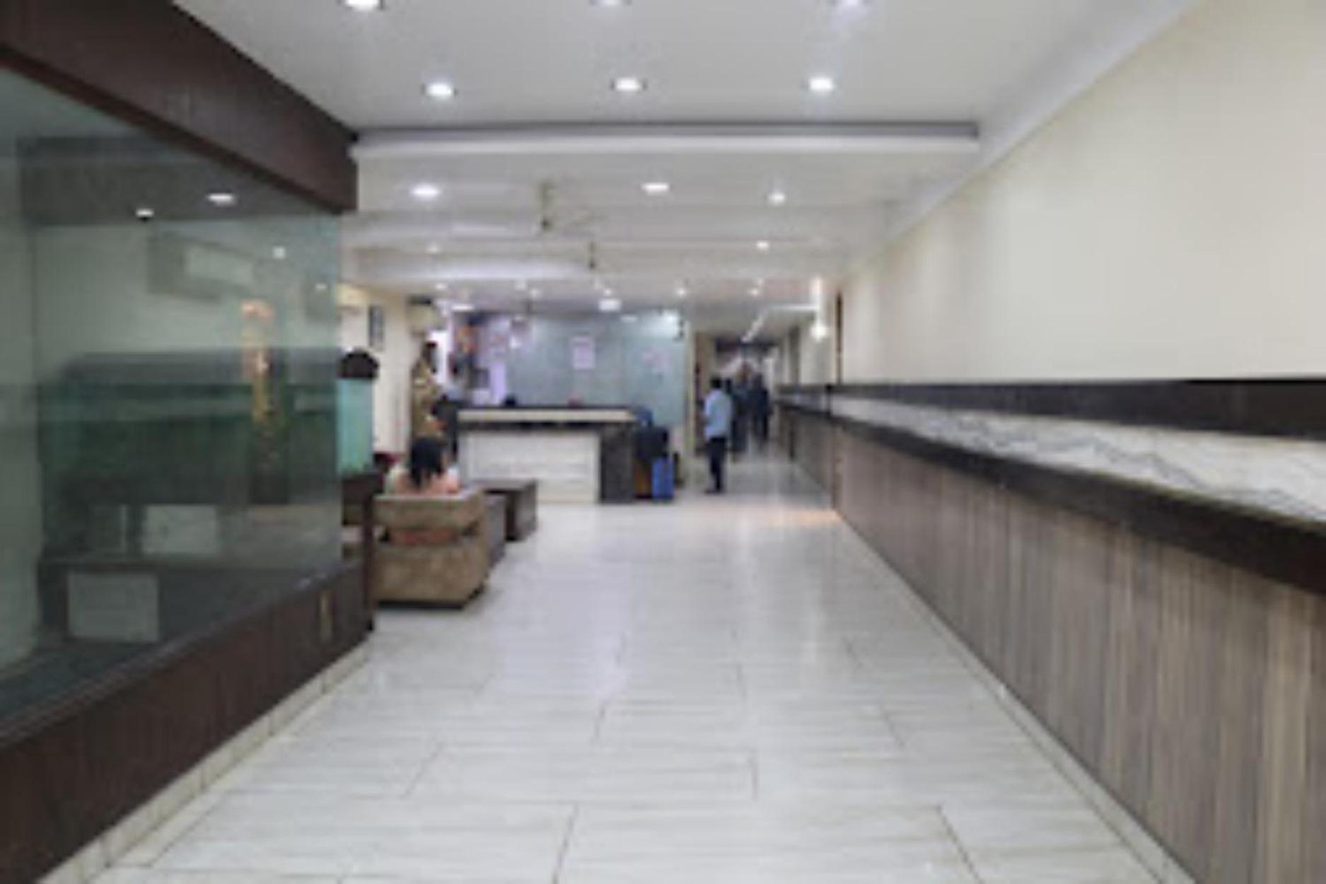 Hotel Punjab , 萨哈兰普尔 外观 照片